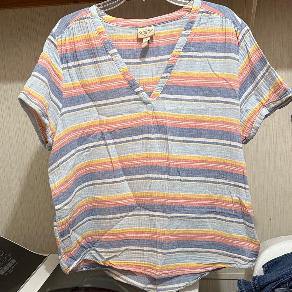 St. John’s bay linen top xl